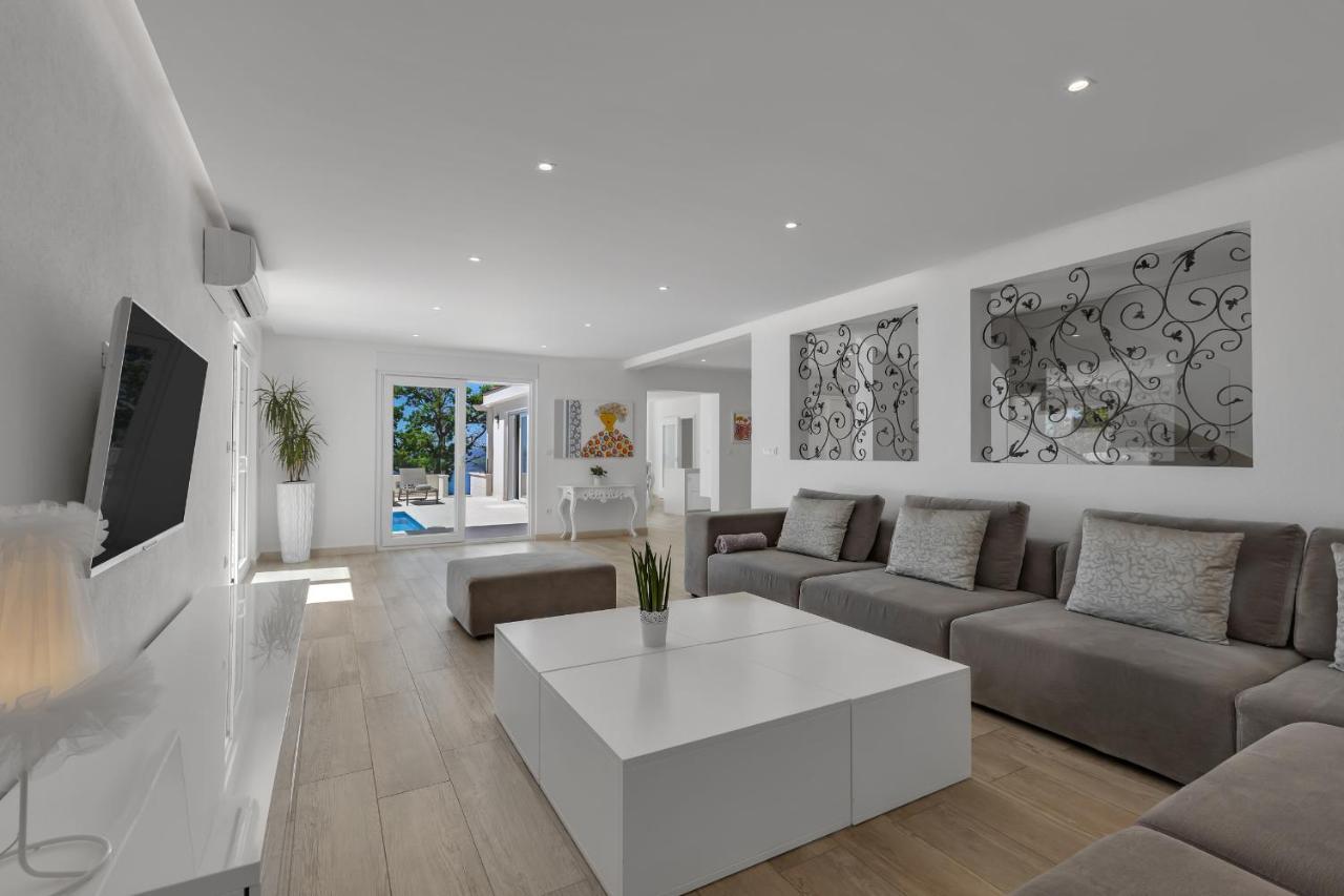 Villa Prestige Baška Voda Dış mekan fotoğraf
