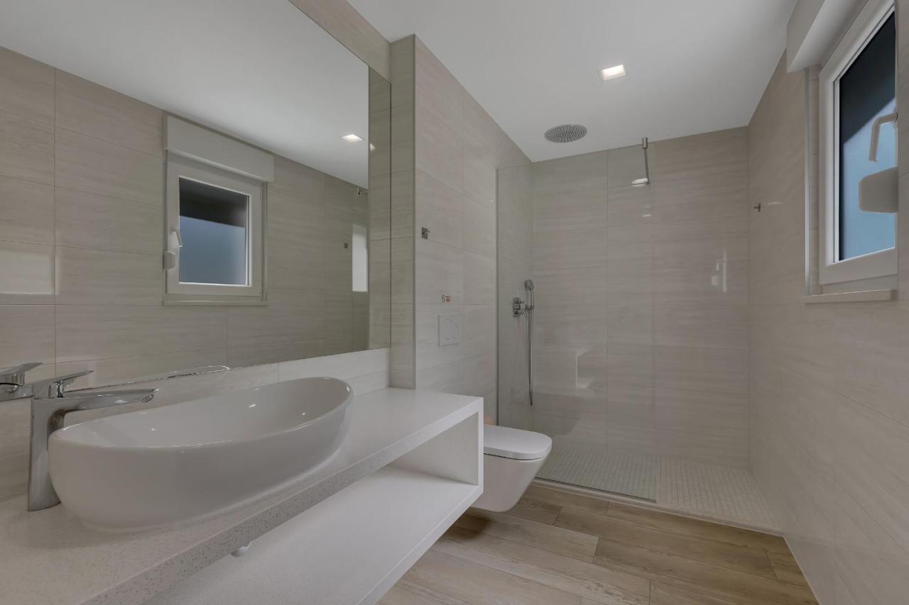 Villa Prestige Baška Voda Dış mekan fotoğraf